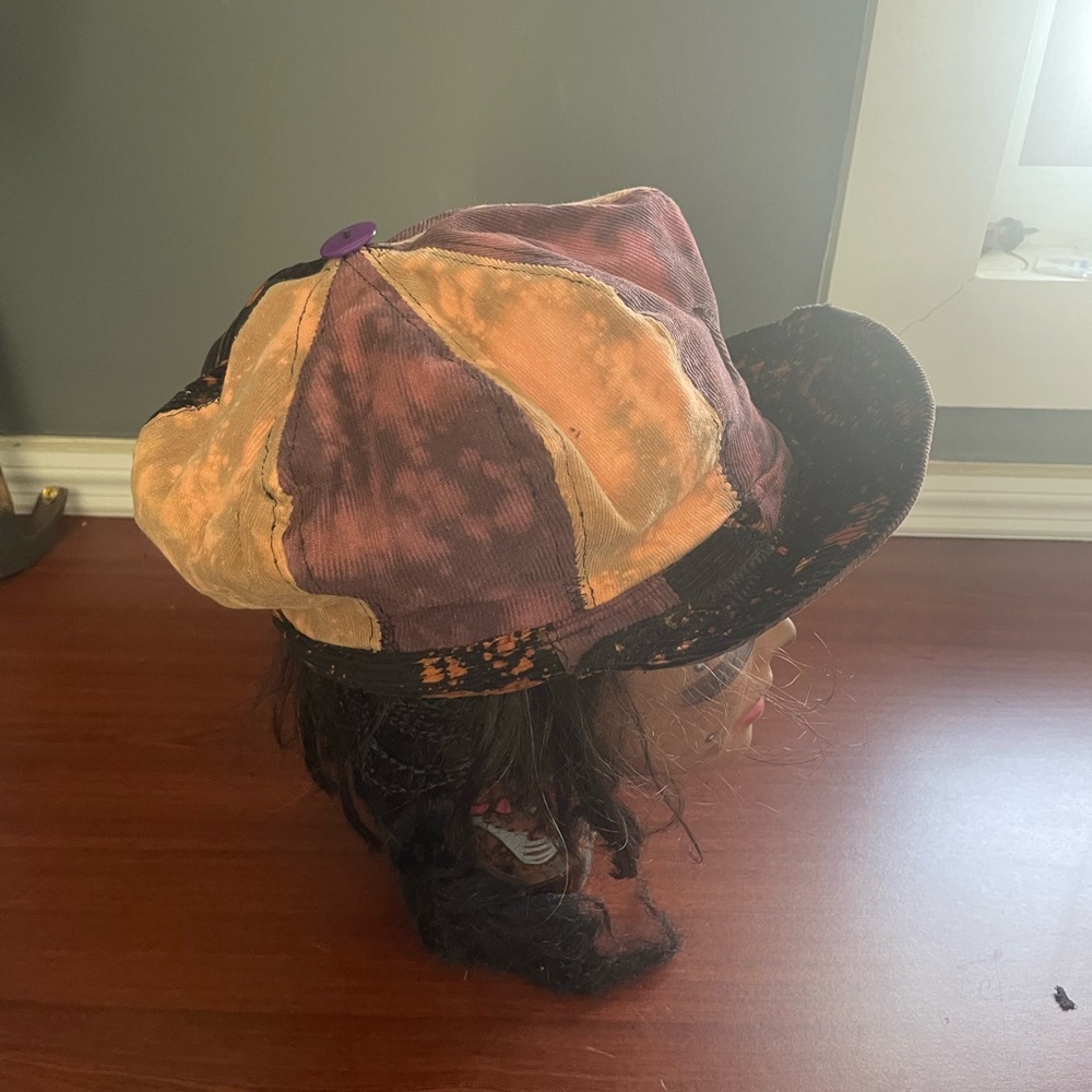 Custom hat - Picture 5 of 9